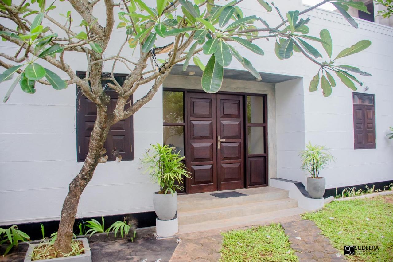 Blooming Polhena Bed & Breakfast Matara Exterior foto